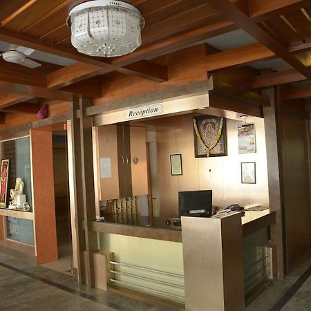 Hotel Sri Sai Krupa Хайдарабад Экстерьер фото